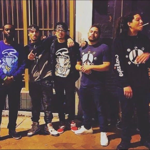 - Ganesh tee - Picture 6 of 6